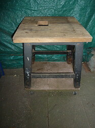 8 table on casters